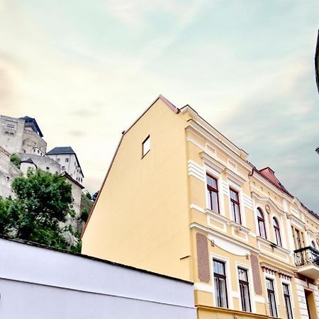 Apartman 1901 Trenčín Kültér fotó